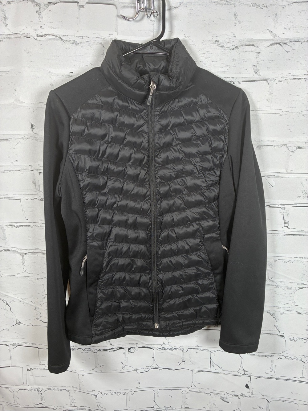 Women's Black Quilted Hybrid Puffer Jacket with Stretch Panels